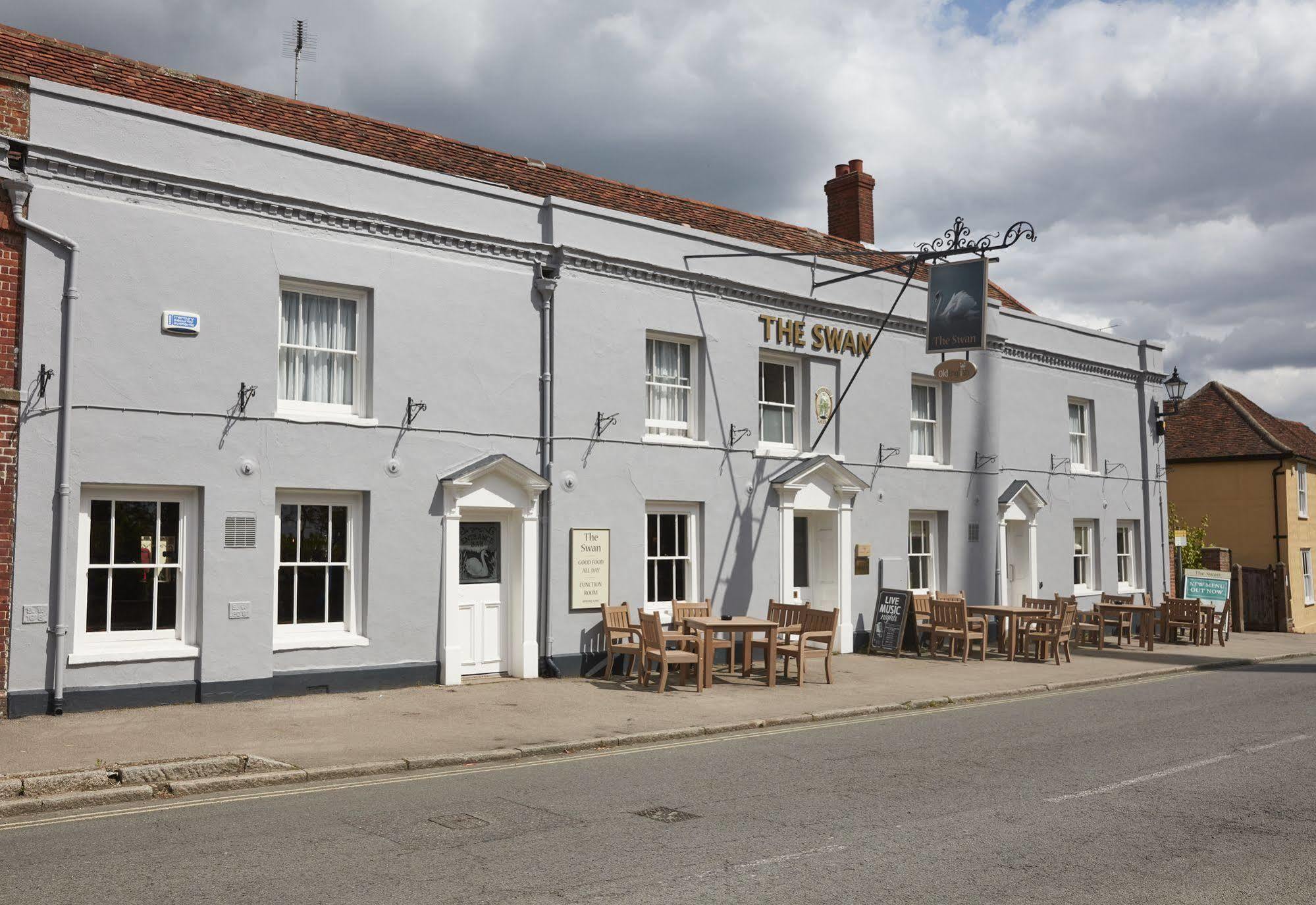 Swan Hotel By Greene King Inns Thaxted エクステリア 写真